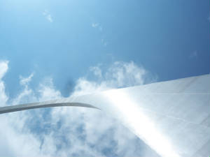 Walking under the Gateway Arch